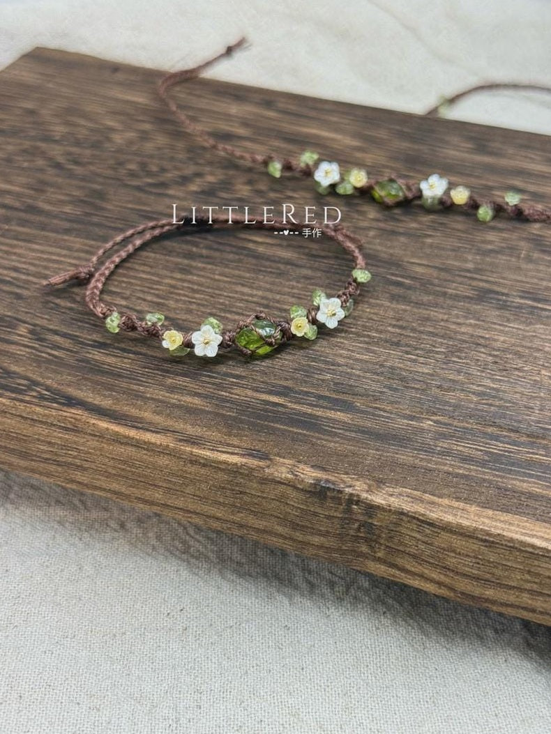 Rohes Peridot-Makramee-Armband – Ansicht 2