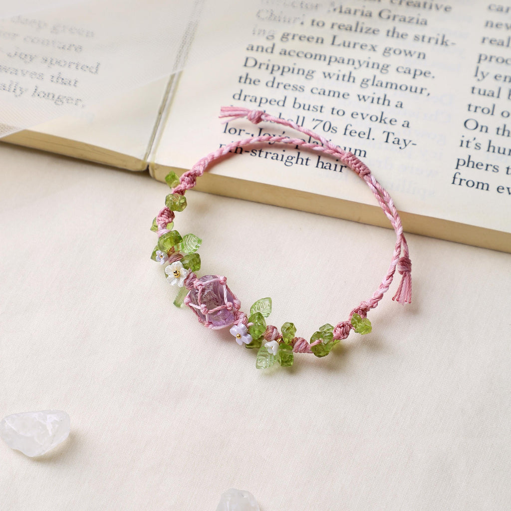 Amethyst- und Peridot-Makramee-Armband – Ansicht 4